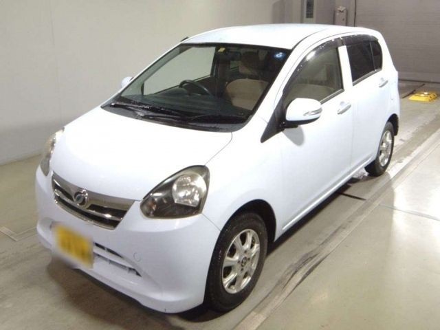 13076 Daihatsu Mira e s LA310S 2011 г. (TAA Tohoku)